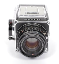 Image 2 of Hasselblad 500C 6X6 camera w/ Planar 80mm F2.8 C T* lens + A12 Back + WLF #2400