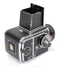 Image 6 of Hasselblad 500C 6X6 camera w/ Planar 80mm F2.8 C T* lens + A12 Back + WLF #2400
