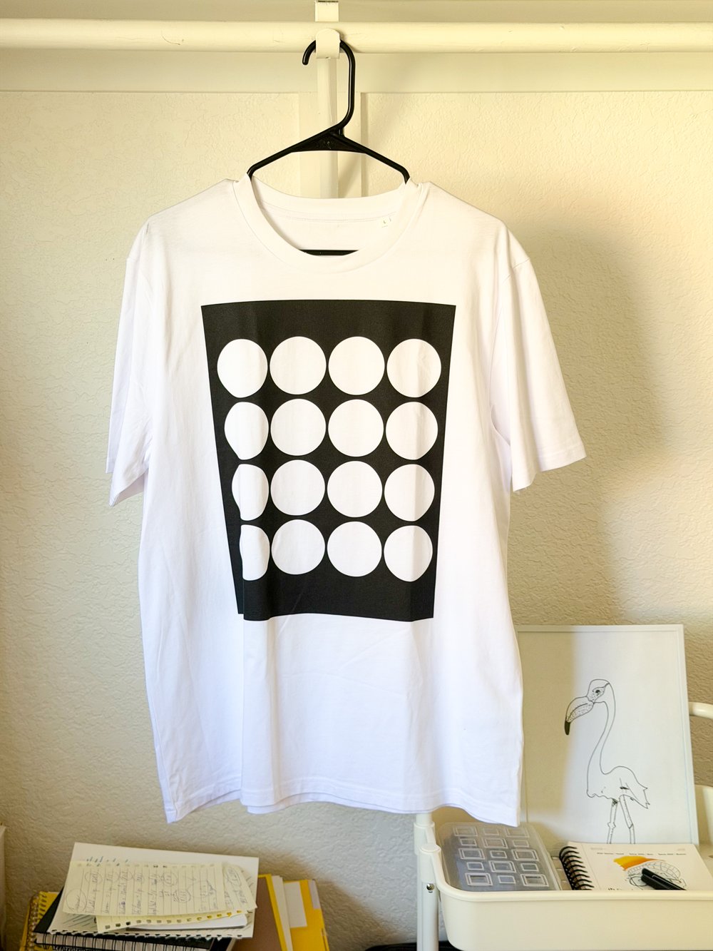 16 Dots - Unisex organic cotton t-shirt