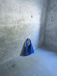 Image 4 of vsakodneva torba ROJALNO MODRA// daily shopper ROYAL BLUE