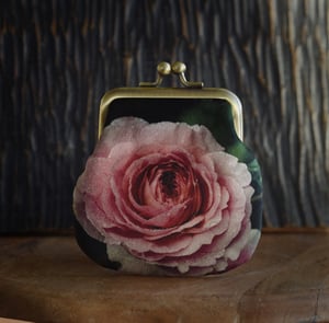 Image of Winter rose, velvet kisslock coin purse with silk plant-dyed lining