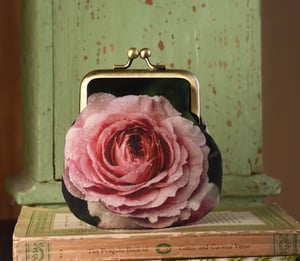 Image of Winter rose, velvet kisslock coin purse with silk plant-dyed lining
