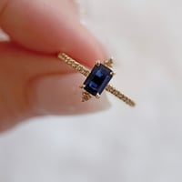 Image 4 of Sparkling Blue Sapphire Ring (S)