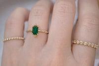 Image 3 of Sparkling Emerald Ring (S)