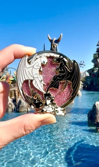 Image 2 of HTTYD Quicksand Fantasy Pin