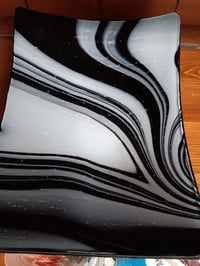 Image 2 of Gray marble fruit bowl