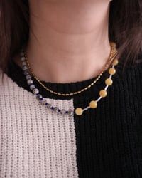 Image 3 of Moitié moitié (honey jade / sesame kiwi jasper)