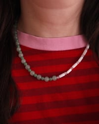 Image 3 of Moitié moitié (aventurine / mother of pearl)