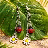 LADYBUG AND DAISY FLOWER DANGLE EARRINGS
