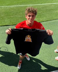 Image 4 of King Charles T