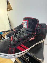 Image 18 of NOS Leo mid’s  size 6