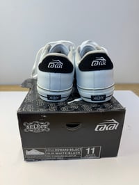 Image 11 of NOS Howard Size 10, 11