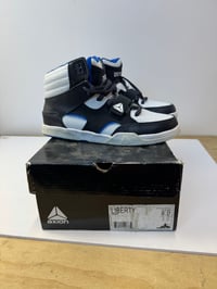 Image 4 of NOS Axion Liberty size 8