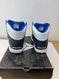 Image 8 of NOS Axion Liberty size 8