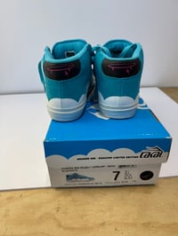 Image 13 of NOS Howard Limited size 7