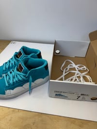 Image 17 of NOS Howard Limited size 7