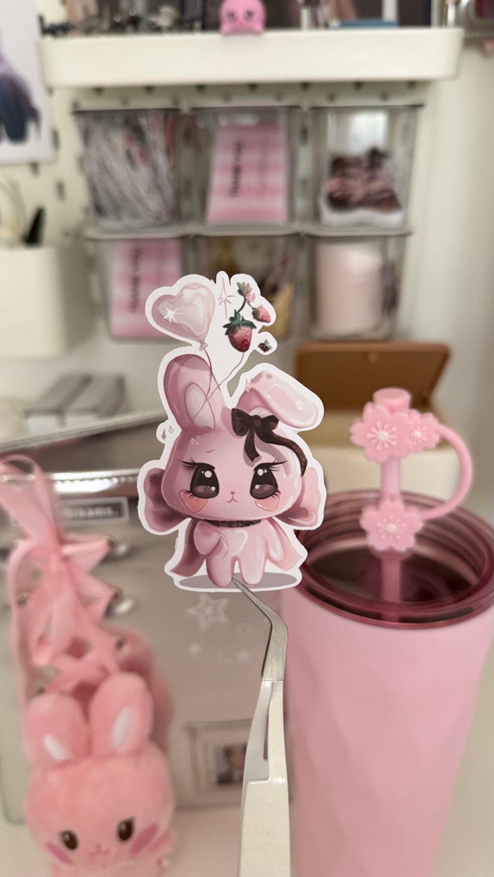 Image of DDEONGbyeoli Sticker pink 
