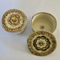Image 4 of Pots with a lids x2 designs