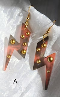 Image 2 of (glow in the dark) blitz ohrringe