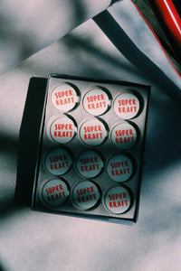 Image 7 of Button SUPERKRAFT - Textile 44 mm  / Weiss-Rot