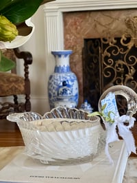 Image 2 of Godinger Lead Crystal Swan Inspired by Baccarat Rouge No 540 Wooden Wick Soy Candle