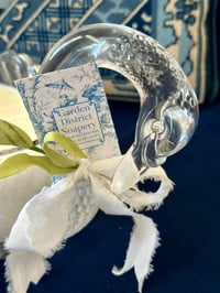 Image 4 of Godinger Lead Crystal Swan Inspired by Baccarat Rouge No 540 Wooden Wick Soy Candle