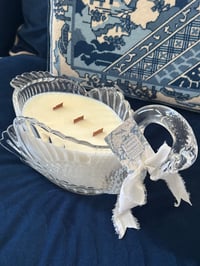 Image 5 of Godinger Lead Crystal Swan Inspired by Baccarat Rouge No 540 Wooden Wick Soy Candle