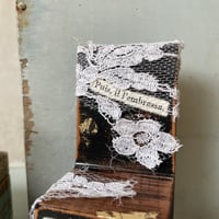 Image 4 of …comme une fleur 