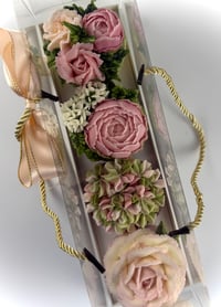 Image 2 of Luxe Box 