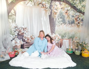 Image of π· Heirloom Garden Spring Portrait Sessions π·