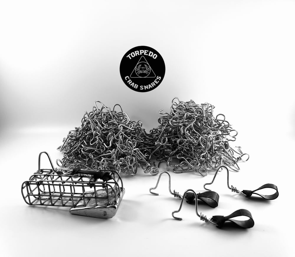 Image of Torpedo Crab Snares custom bait door locking clip and rubber