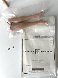 Image 5 of Blue Burkhart doll (Integrity Toys)