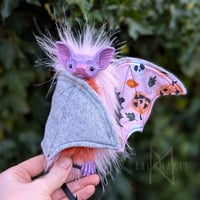 Image 1 of Pastel Pumpkins Bat. 