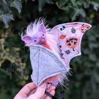 Image 3 of Pastel Pumpkins Bat. 