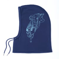 Image 3 of Lilya 4-Ever Hood