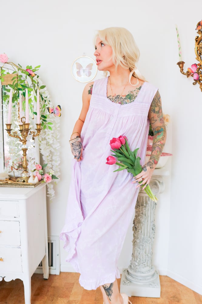 Image of Adonna Cottage Style Lilac Cotton Nightgown (XL)