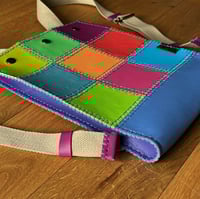 Image 4 of Mochila patchwork de colores
