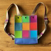 Image 3 of Mochila patchwork de colores