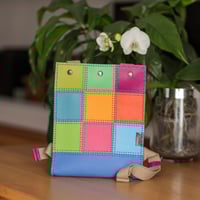 Image 1 of Mochila patchwork de colores