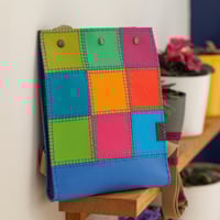 Image 8 of Mochila patchwork de colores