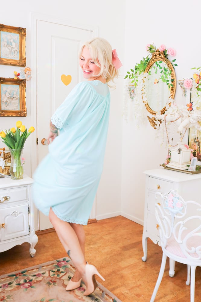 Image of Vintage 1980s Shadowline Pastel Blue Nightgown with Pink Embroidered Roses (Medium)