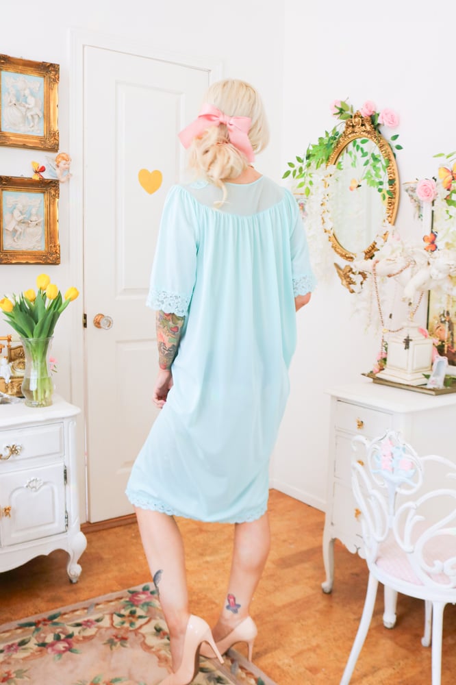 Image of Vintage 1980s Shadowline Pastel Blue Nightgown with Pink Embroidered Roses (Medium)