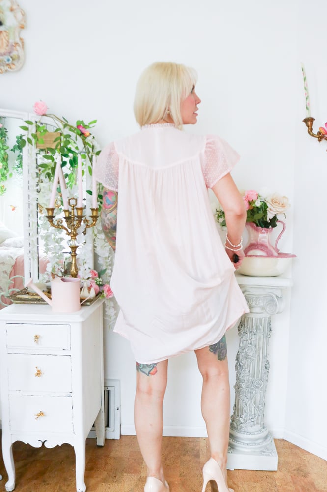 Image of RARE 1950s Dora Gottlieb Springtime Dream Button Up Nightgown (Medium)