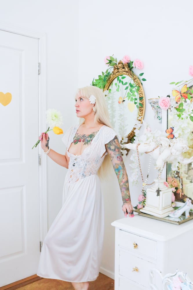 Image of Vintage Angelic Nylon Nightgown with Floral Lace Bust (Small)