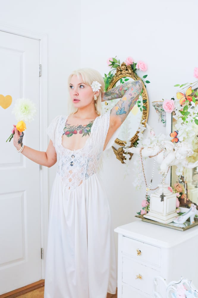 Image of Vintage Angelic Nylon Nightgown with Floral Lace Bust (Small)