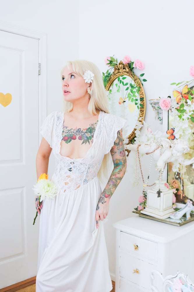 Image of Vintage Angelic Nylon Nightgown with Floral Lace Bust (Small)