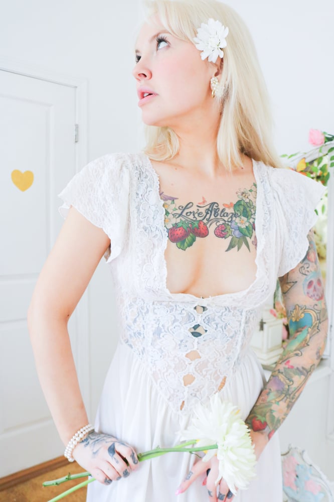 Image of Vintage Angelic Nylon Nightgown with Floral Lace Bust (Small)