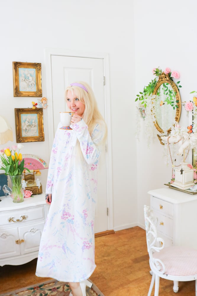 Image of NWTs Miss Elaine White Ankle Length Gown with Springtime Floral Details (Small)