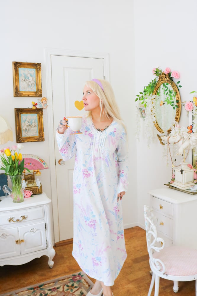 Image of NWTs Miss Elaine White Ankle Length Gown with Springtime Floral Details (Small)