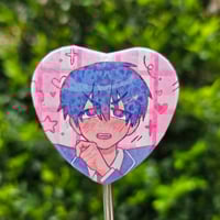 Image 10 of alnst ❄️ heart button badge